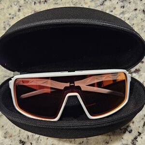 Oakley Sutro S 9462